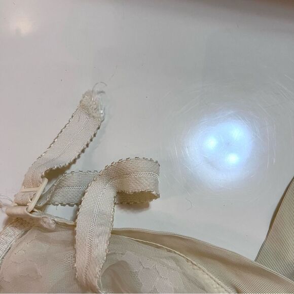 Vintage 1950s / 1960s Ivory Lace Panel Long Line Soft Cup Bra Corset Bustier - Picture 10 of 11